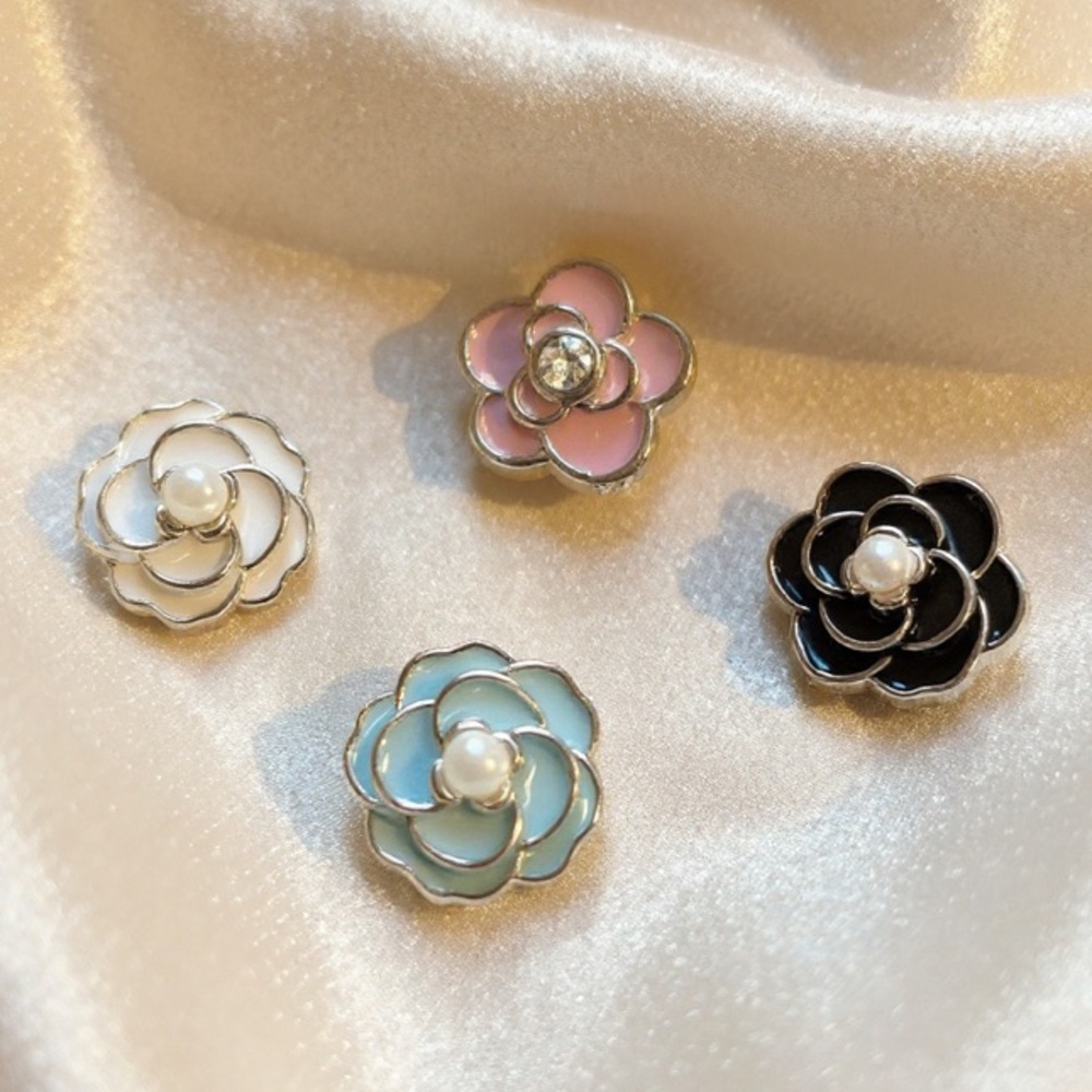 Chic Camellia Jibbitz Charm Set - Pink, Black, White, Blue